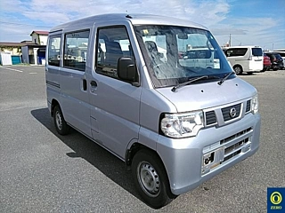 NISSAN CLIPPER VAN 2013