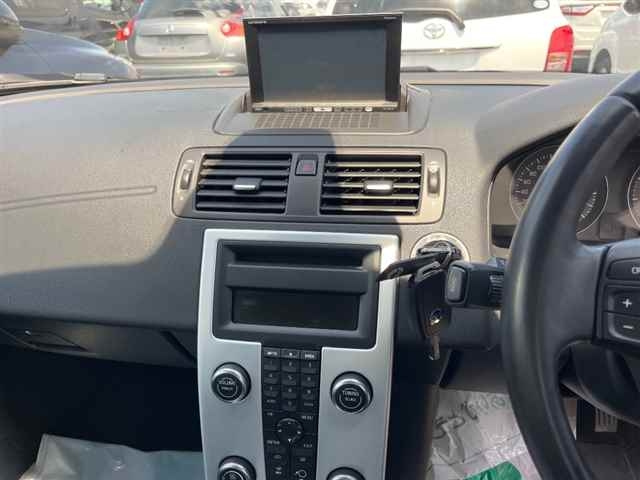 VOLVO V50 2012