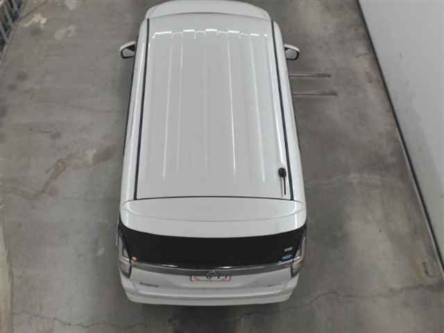 MITSUBISHI DELICA D2 2021
