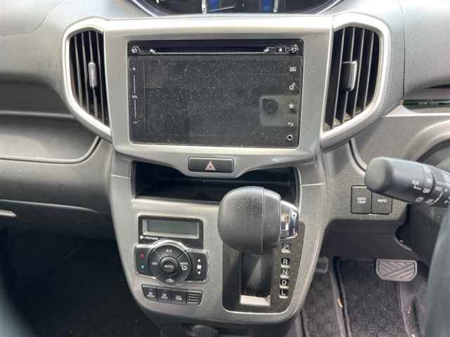 MITSUBISHI DELICA D2 2017