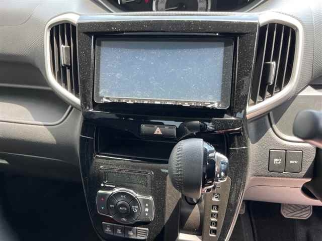 MITSUBISHI DELICA D2 2018