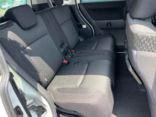 MITSUBISHI DELICA D2 2018