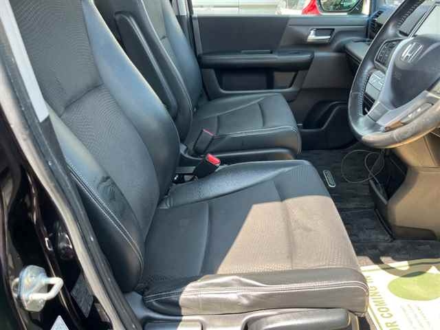 HONDA STEP WAGON 2013