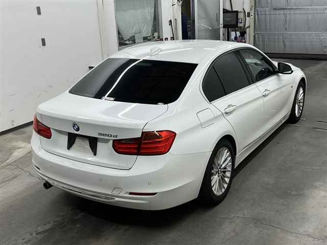 BMW 3 SERIES 2015