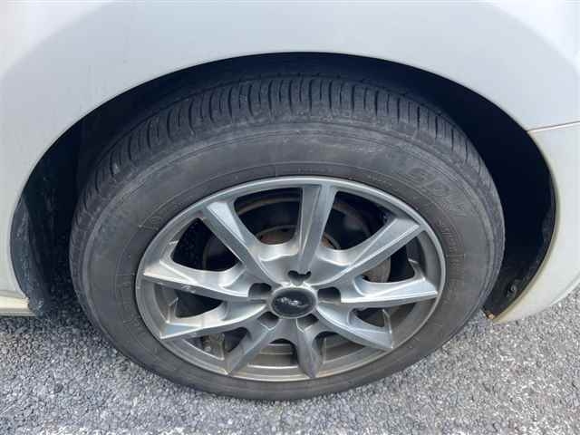 VOLKSWAGEN POLO 2012