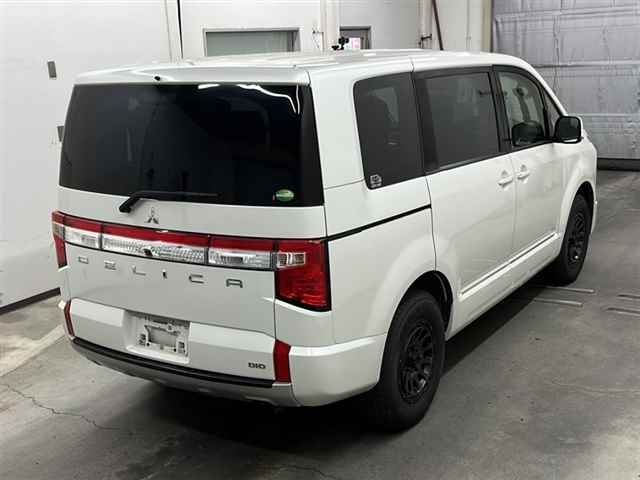 MITSUBISHI DELICA D5 2019