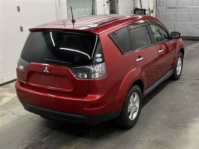 MITSUBISHI OUTLANDER 2009