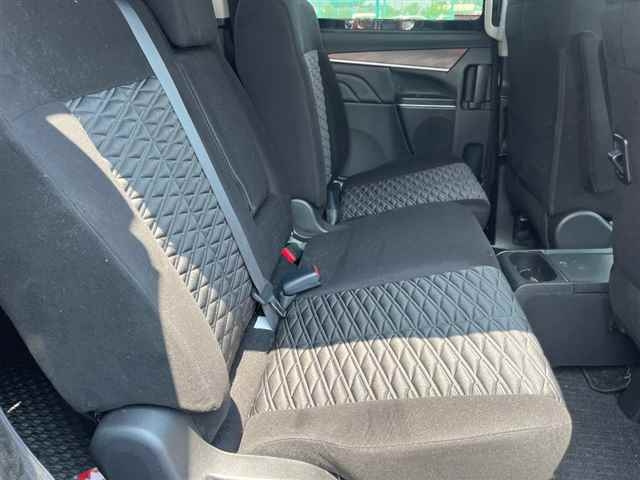 MITSUBISHI DELICA D5 2021