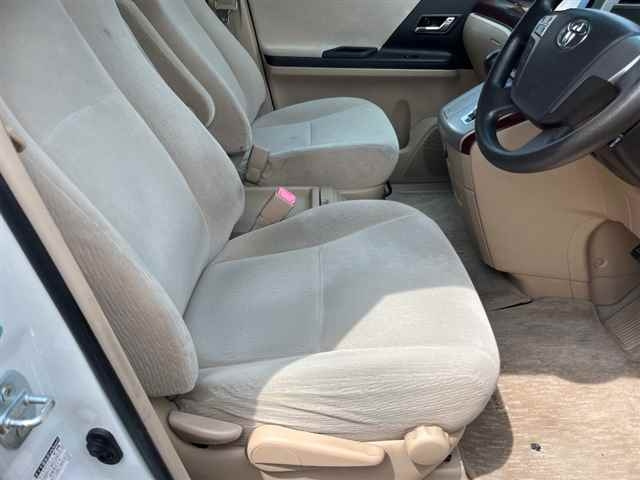 TOYOTA VELLFIRE 2008