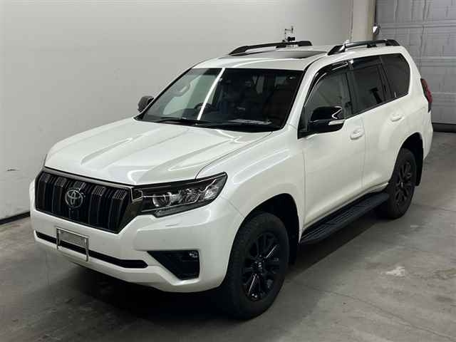 TOYOTA LAND CRUISER PRADO 2022