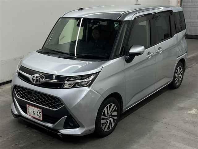 TOYOTA TANK 2017