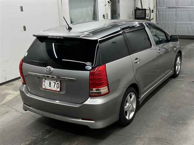 TOYOTA WISH 2008