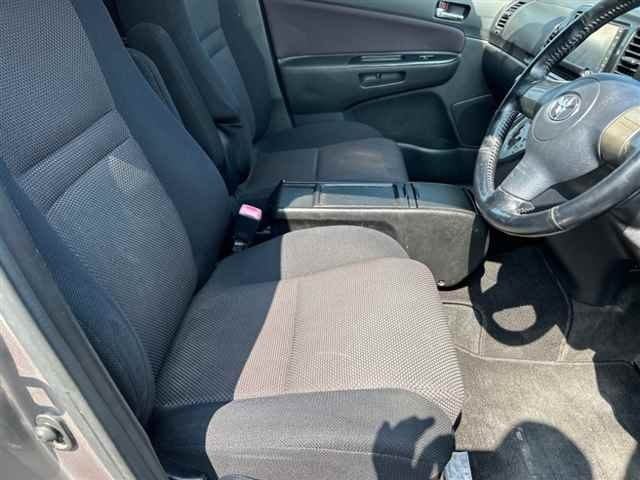 TOYOTA WISH 2008