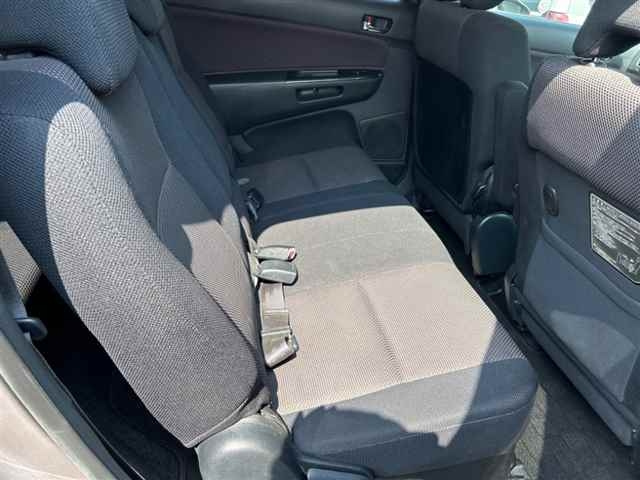 TOYOTA WISH 2008