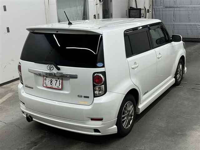 TOYOTA COROLLA RUMION 2012