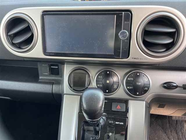TOYOTA COROLLA RUMION 2012