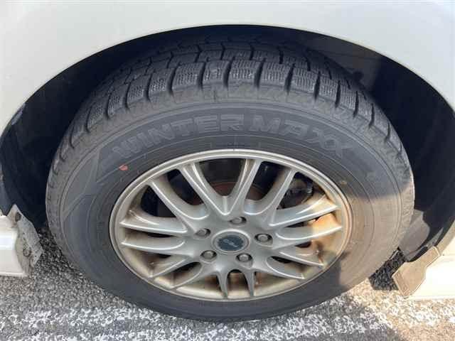 TOYOTA COROLLA RUMION 2012