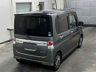 DAIHATSU TANTO 2008