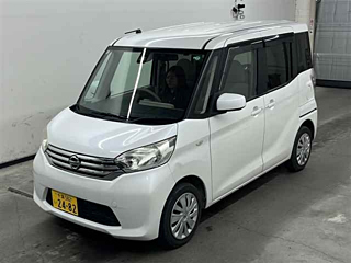 NISSAN DAYZ ROOX 2015