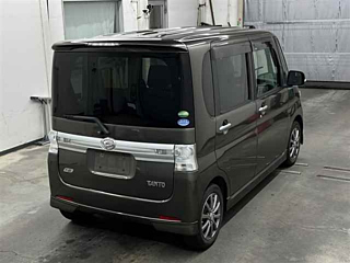 DAIHATSU TANTO 2012