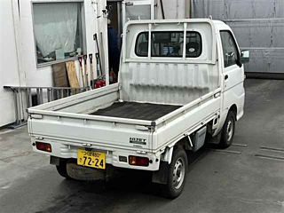 DAIHATSU HIJET TRUCK 2011