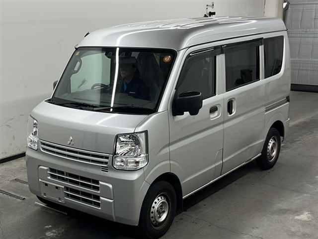 MITSUBISHI MINICAB VAN 2022
