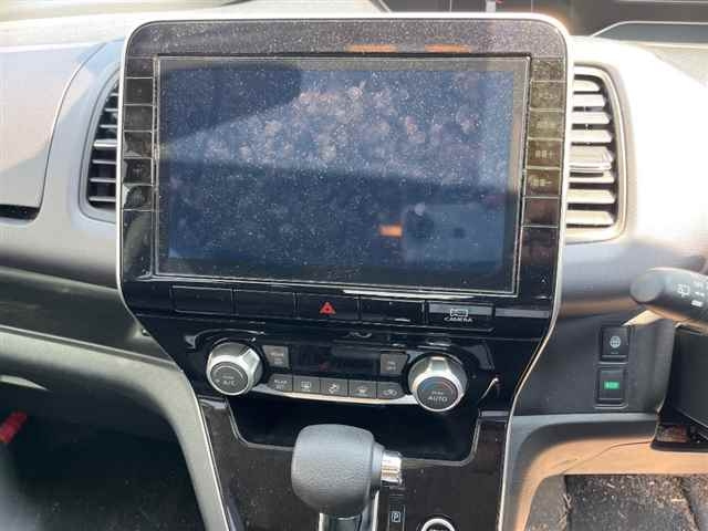 NISSAN SERENA 2019