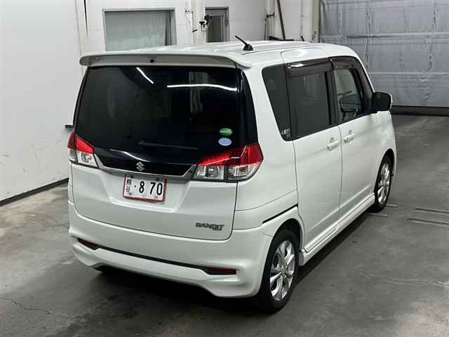 SUZUKI SOLIO 2012