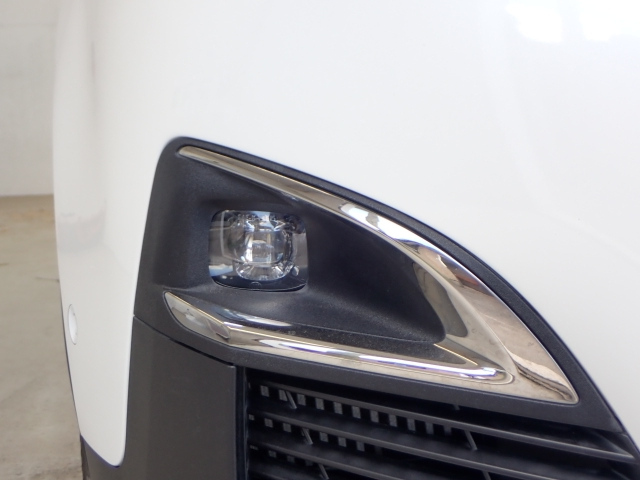 PEUGEOT 5008 2019
