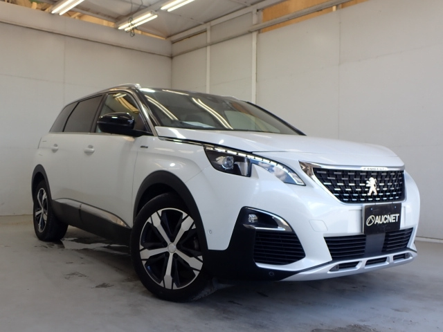 PEUGEOT 5008 2019