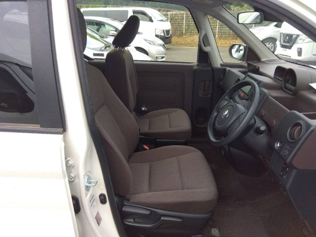TOYOTA SPADE 2020