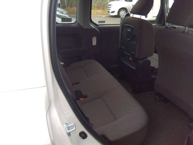TOYOTA SPADE 2020