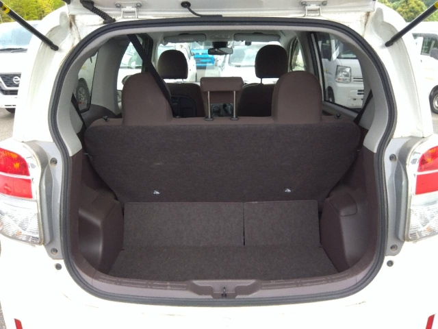 TOYOTA SPADE 2020