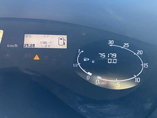 NISSAN SERENA 2015