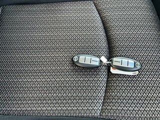 NISSAN SERENA 2015