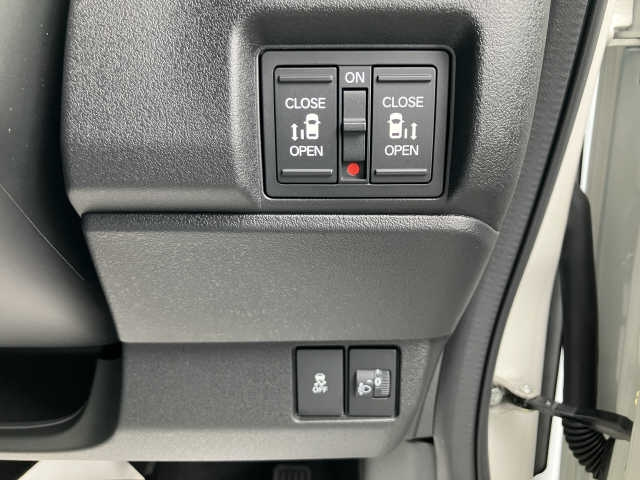 HONDA N BOX 2025