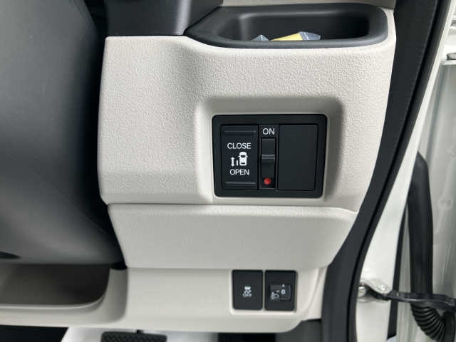 HONDA N BOX 2025