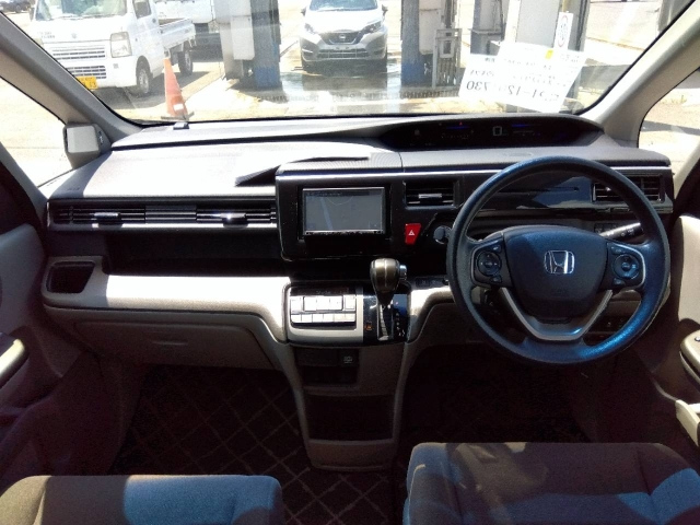 HONDA STEP WAGON 2018