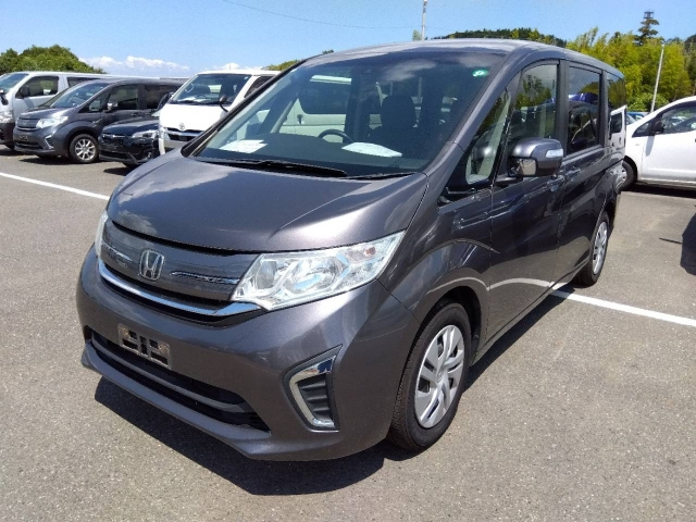 HONDA STEP WAGON 2018