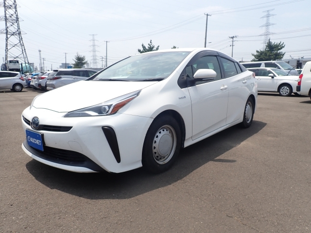 TOYOTA PRIUS 2019