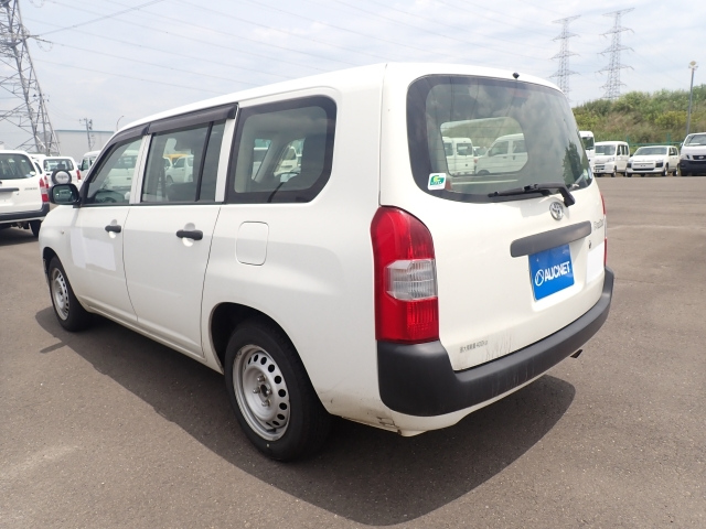TOYOTA PROBOX 2017