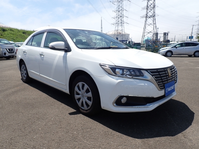 TOYOTA PREMIO 2020