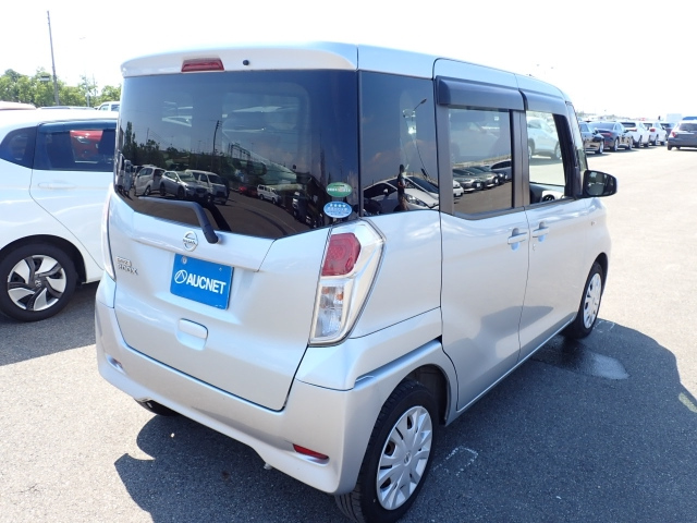 NISSAN DAYZ ROOX 2017