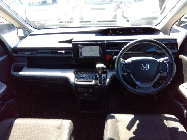 HONDA STEP WAGON 2020