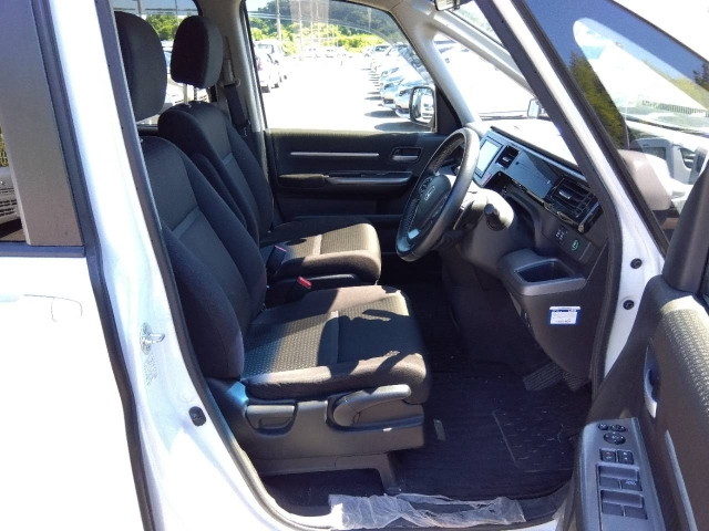 HONDA STEP WAGON 2020