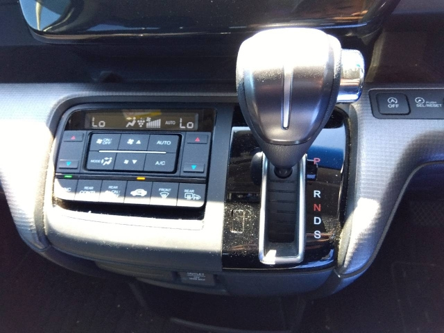 HONDA STEP WAGON 2020