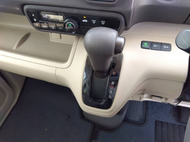 HONDA N BOX 2020