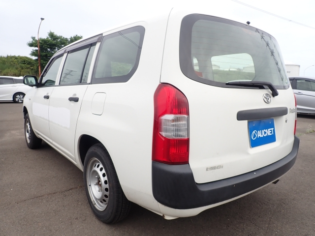 TOYOTA PROBOX 2015