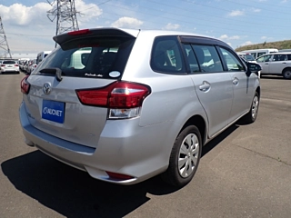 TOYOTA COROLLA FIELDER 2016