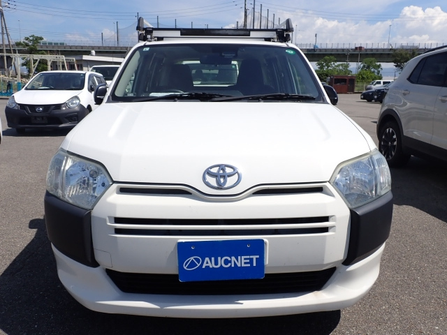 TOYOTA PROBOX 2018